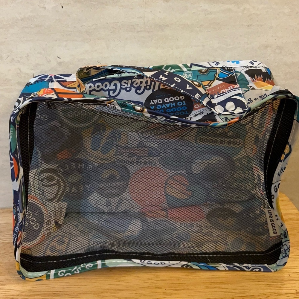 Life Is Good Multicolor Graphic Mesh Toiletry Kit